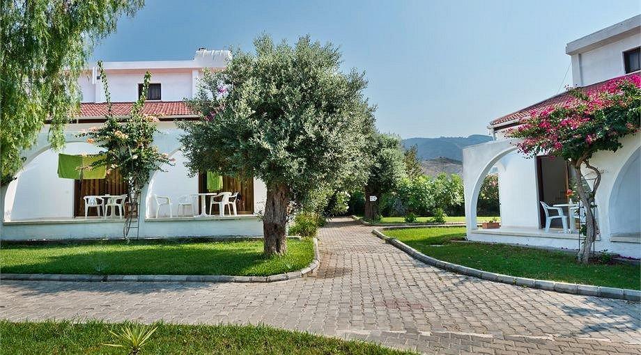 Bare Hill Holiday Village Elea Εξωτερικό φωτογραφία