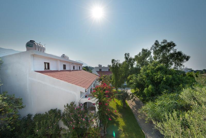 Bare Hill Holiday Village Elea Εξωτερικό φωτογραφία