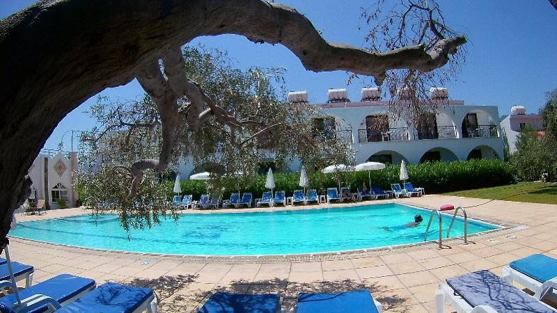 Bare Hill Holiday Village Elea Εξωτερικό φωτογραφία