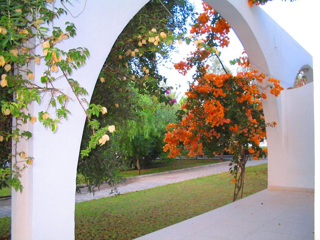 Bare Hill Holiday Village Elea Εξωτερικό φωτογραφία