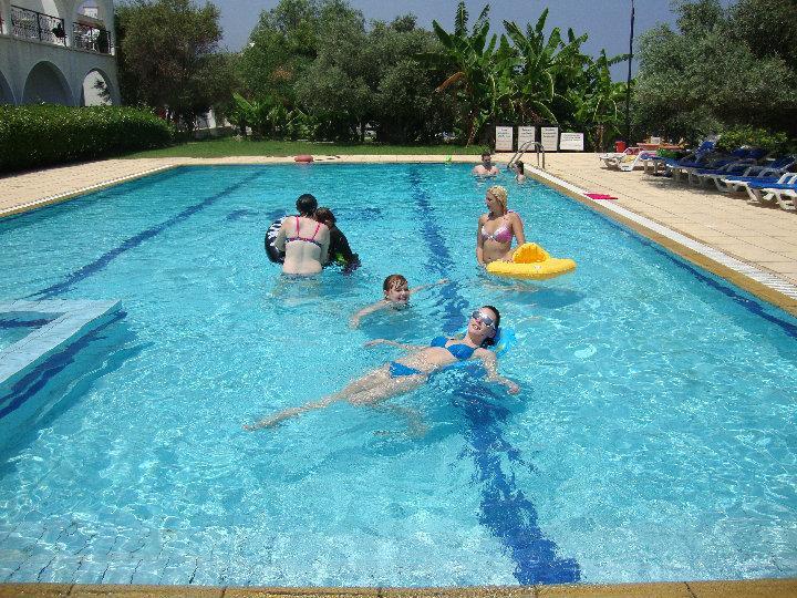Bare Hill Holiday Village Elea Εξωτερικό φωτογραφία