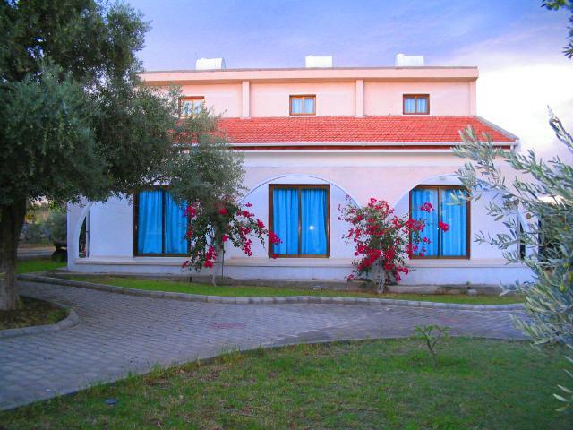 Bare Hill Holiday Village Elea Εξωτερικό φωτογραφία