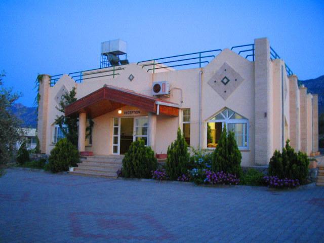 Bare Hill Holiday Village Elea Εξωτερικό φωτογραφία
